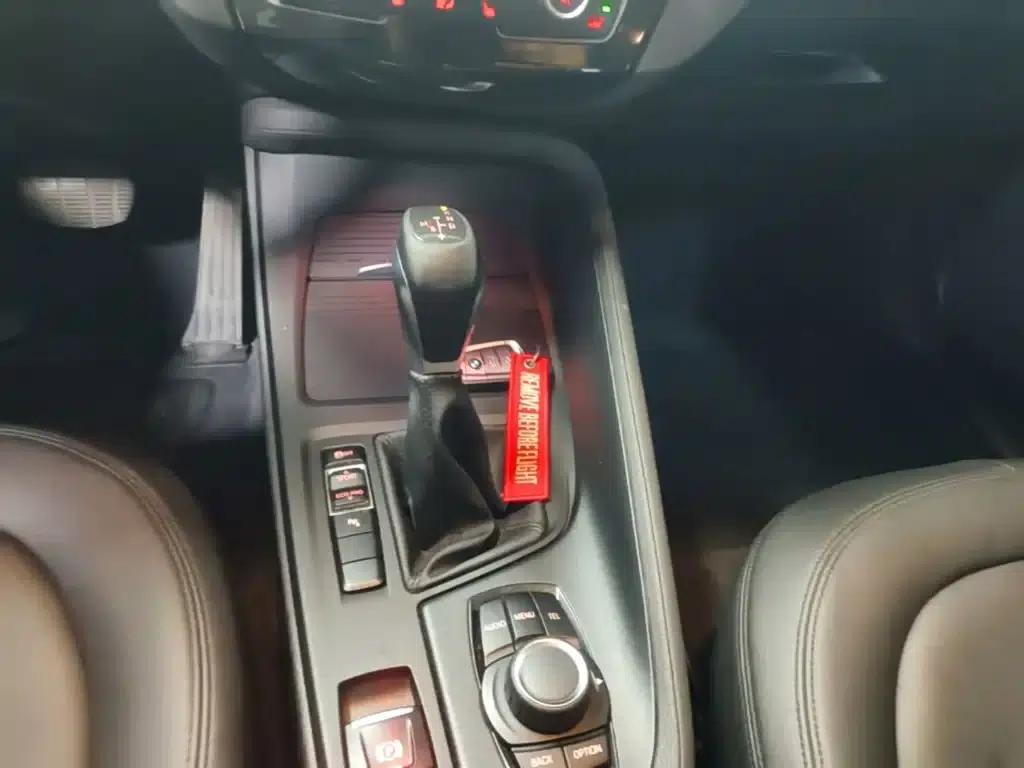 BMW X1 2016 sDrive18Li Premium — миниатюра 14