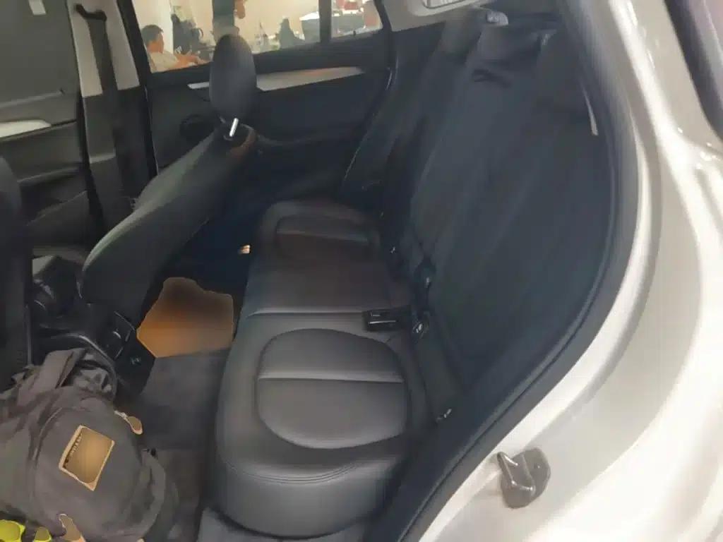 BMW X1 2016 sDrive18Li Premium — миниатюра 17