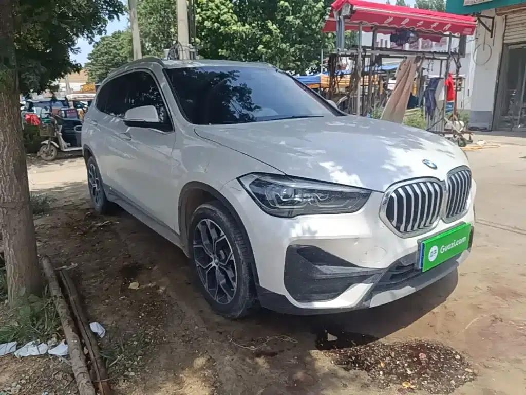 BMW X1 2020 sDrive25Li Leading Edition — миниатюра 4