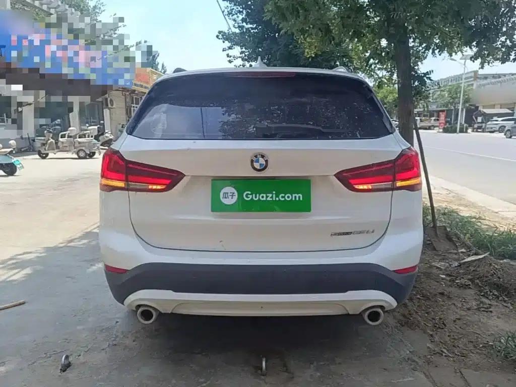 BMW X1 2020 sDrive25Li Leading Edition — миниатюра 6