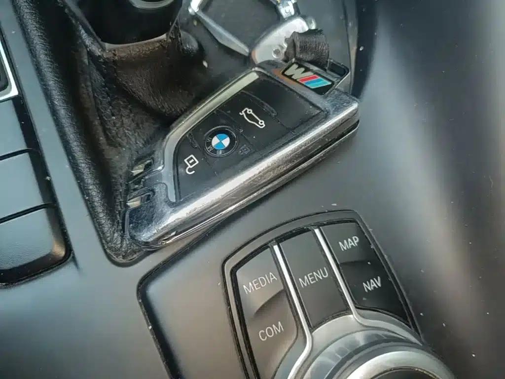 BMW X1 2020 sDrive25Li Leading Edition — миниатюра 9