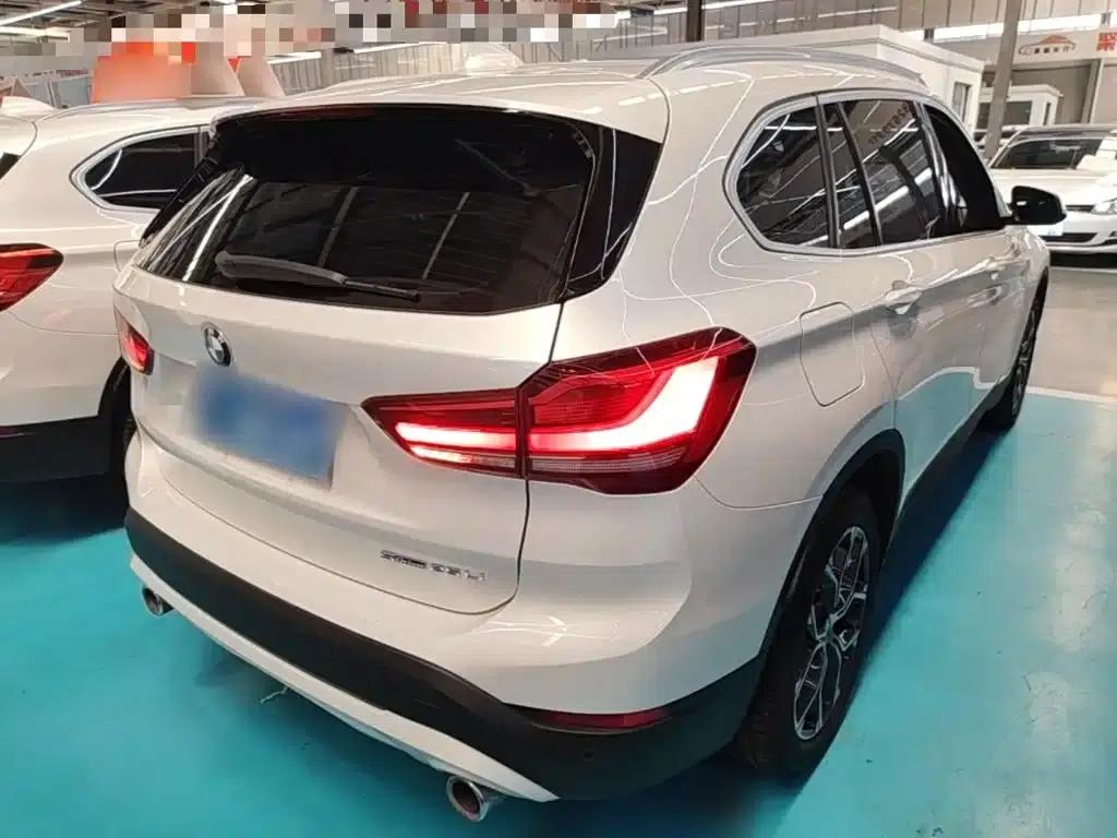 BMW X1 2022 sDrive25Li Leading Edition — миниатюра 7