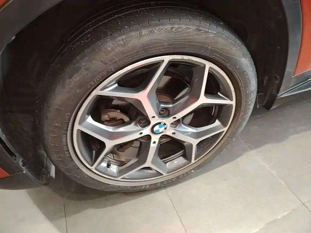 BMW X1 2016 sDrive18Li Luxury — миниатюра 23
