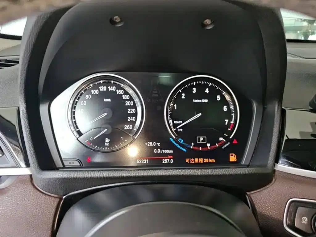 BMW X1 2021 Facelift sDrive25Li Leading Edition — миниатюра 12