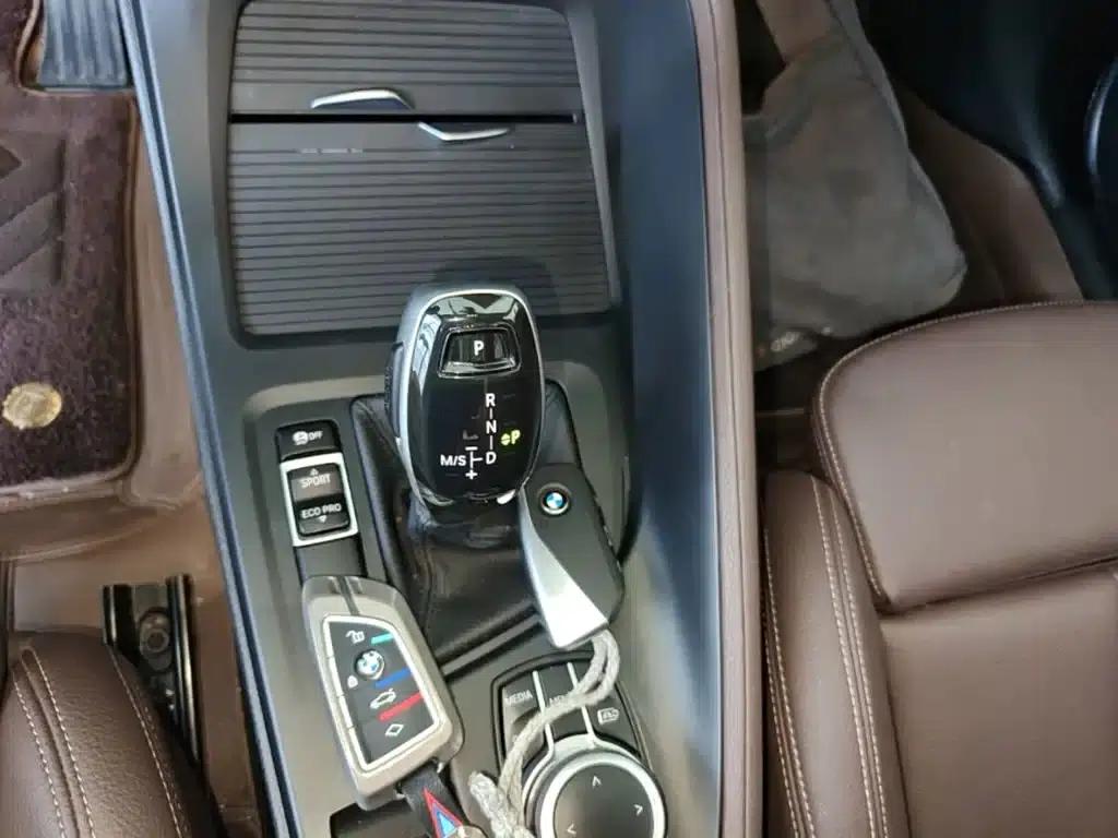 BMW X1 2021 Facelift sDrive25Li Leading Edition — миниатюра 14