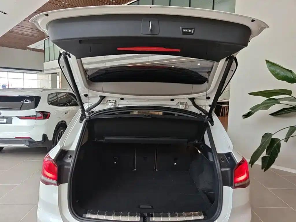 BMW X1 2021 Facelift sDrive25Li Leading Edition — миниатюра 19
