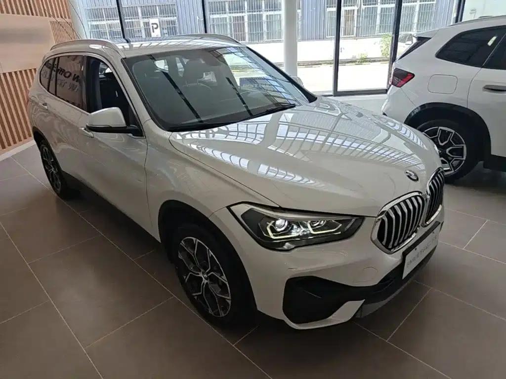 BMW X1 2021 Facelift sDrive25Li Leading Edition — миниатюра 4