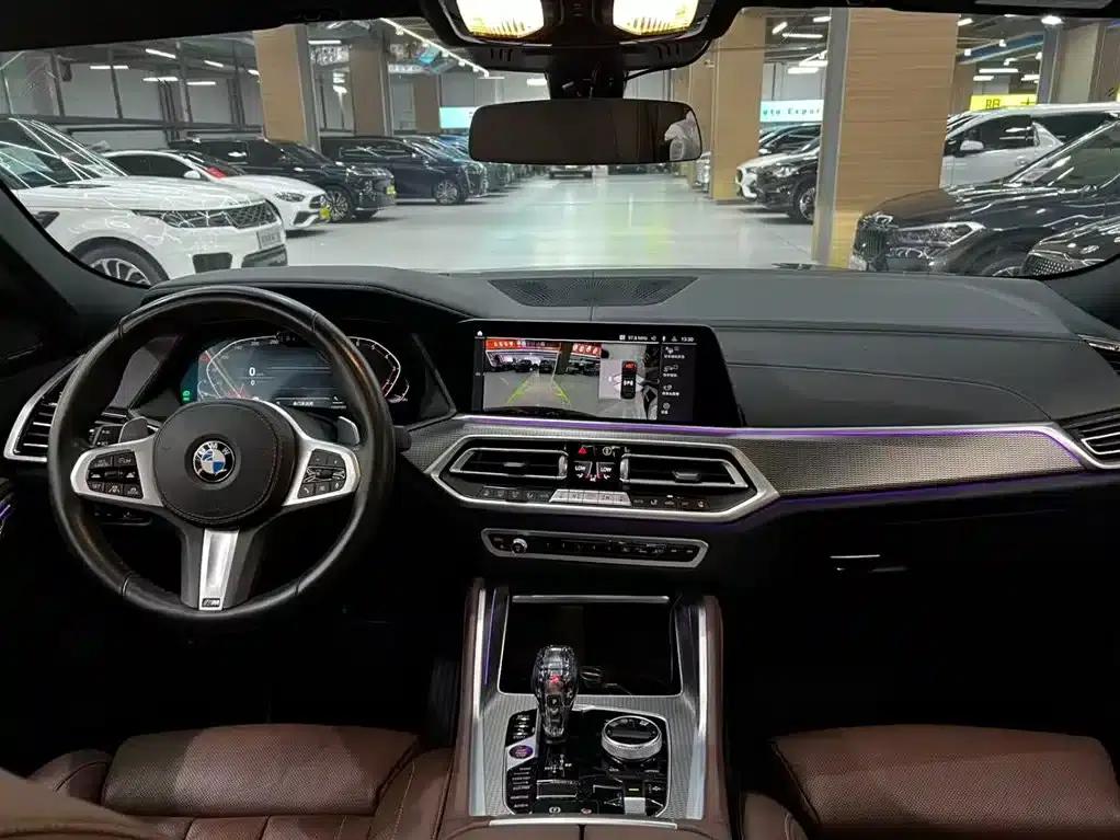 BMW X6 2021 xDrive40i Luxury M Sport Package — миниатюра 7