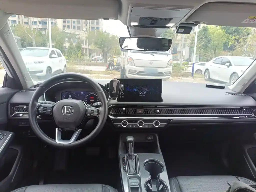 Stylish 2023 240TURBO CVT Deluxe Edition — миниатюра 6