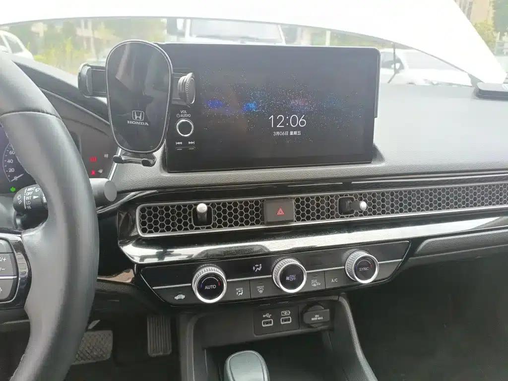 Stylish 2023 240TURBO CVT Deluxe Edition — миниатюра 9