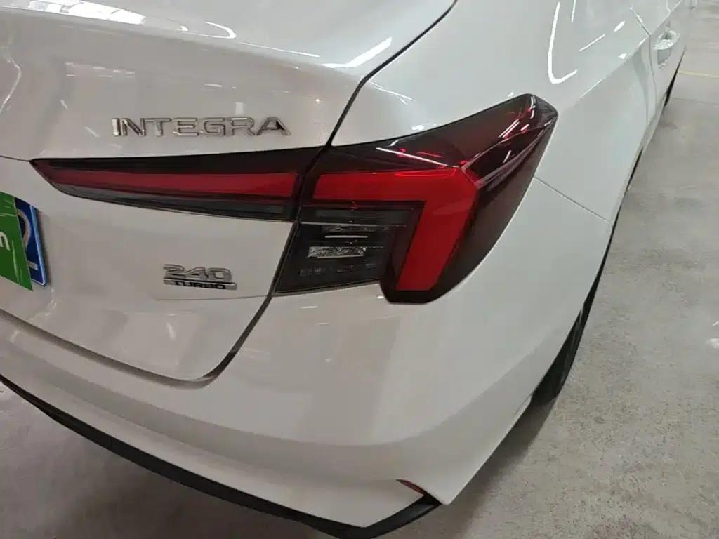 Stylish 2023 240TURBO CVT Leading Edition — миниатюра 8
