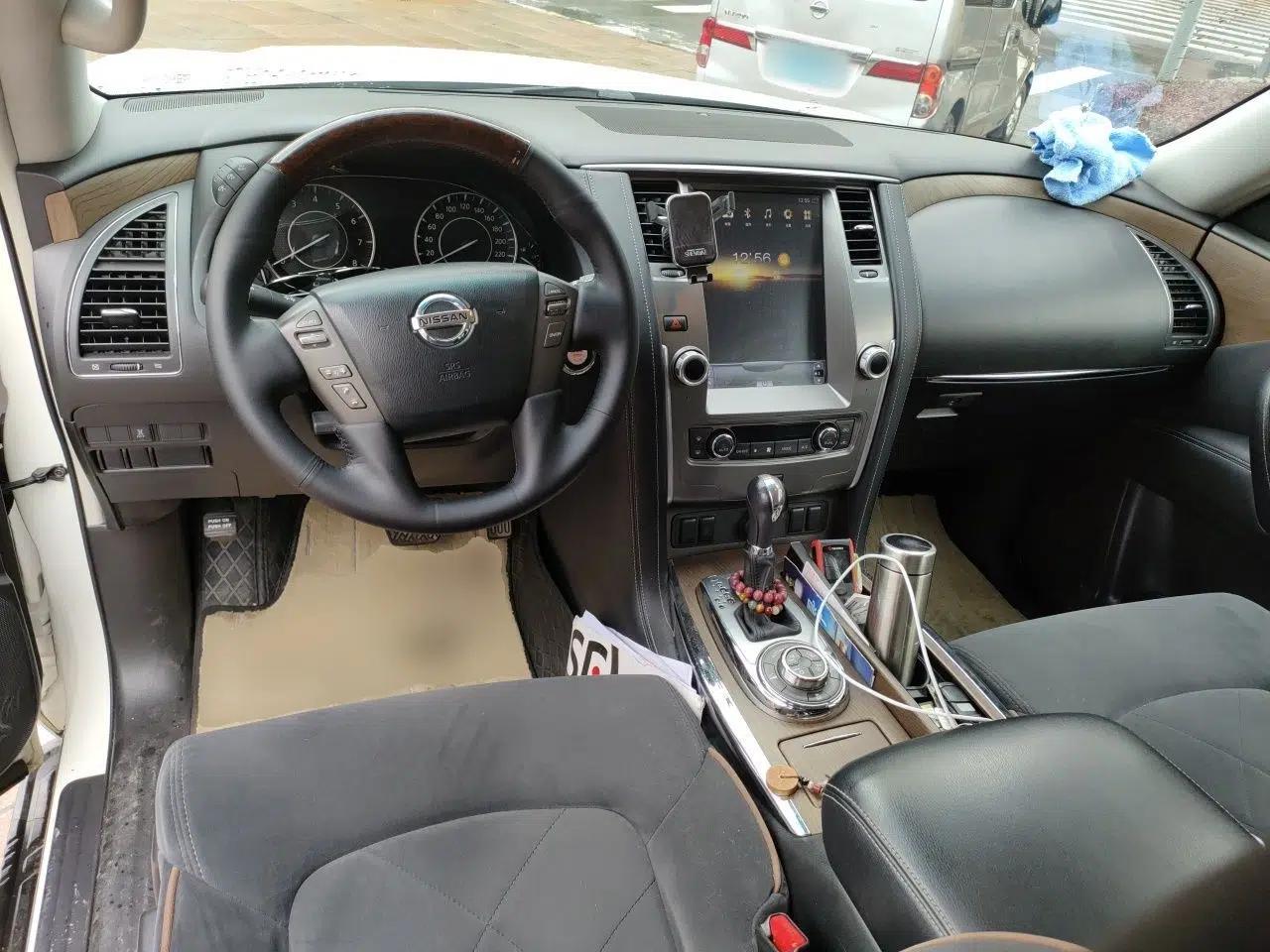 Nissan Patrol 2018 Nissan Patrol, Automatic, 4.0-liter, Seven-Seater, Gasoline Version — миниатюра 9