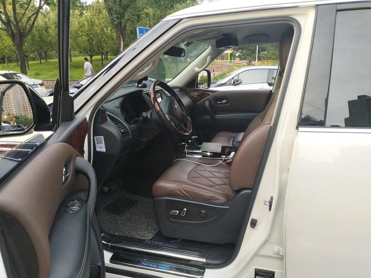 Nissan Patrol Tulai 2017, 4.0-liter automatic, 7 seats, no sunroof (parallel import) — миниатюра 15