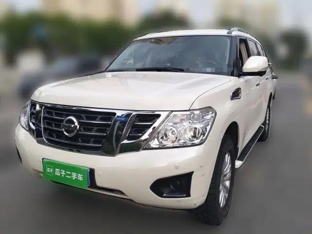 Nissan Patrol Tulai 2017, 4.0-liter automatic, 7 seats, no sunroof (parallel import)