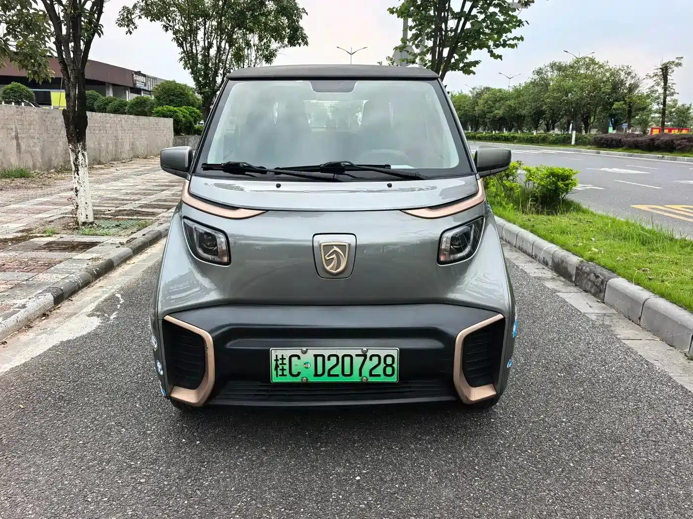 Baojun E200 2020 Model 305KM Smart Edition — миниатюра 2