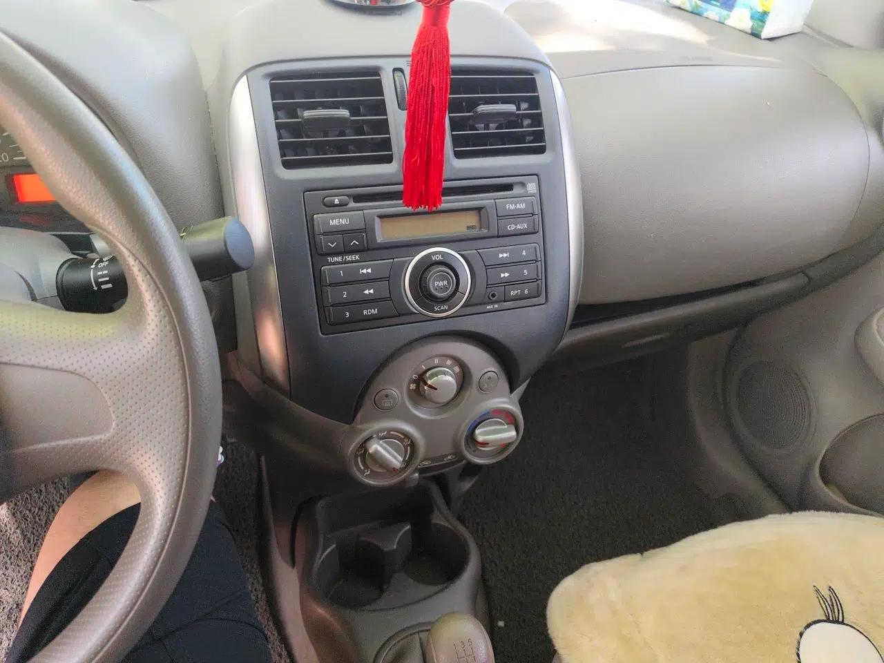 Nissan Sunny 2011 1.5XE Manual Comfort Edition — миниатюра 13