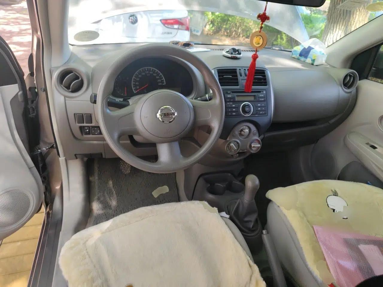 Nissan Sunny 2011 1.5XE Manual Comfort Edition — миниатюра 9