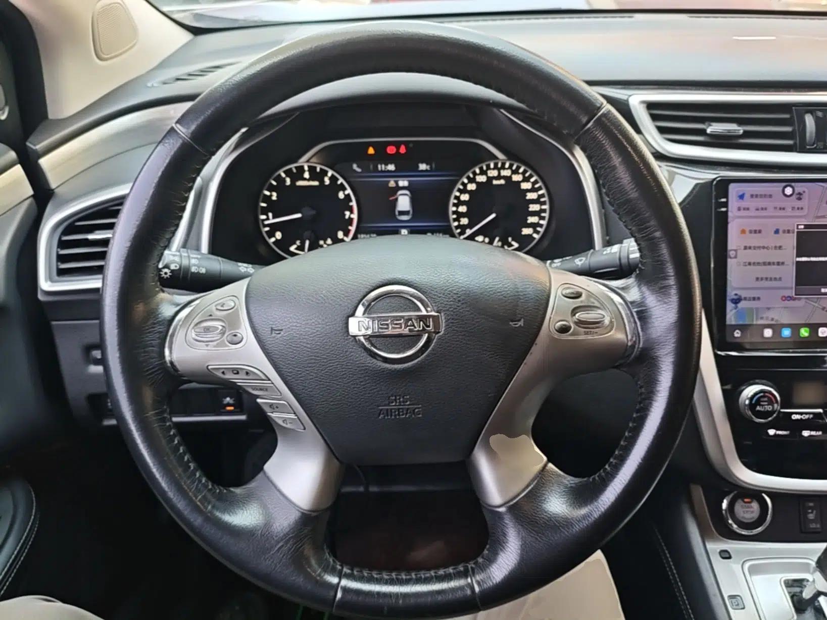 Nissan Murano 2015 2.5L XL NAVI Two-Wheel Drive Smart Edition — миниатюра 13