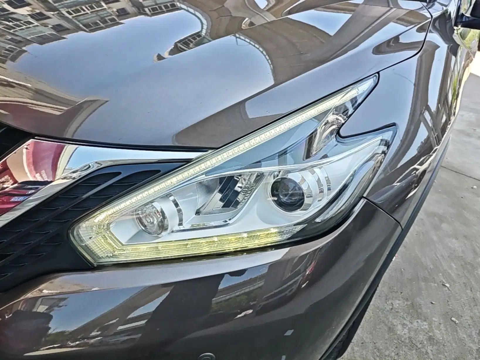 Nissan Murano 2015 2.5L XL NAVI Two-Wheel Drive Smart Edition — миниатюра 8