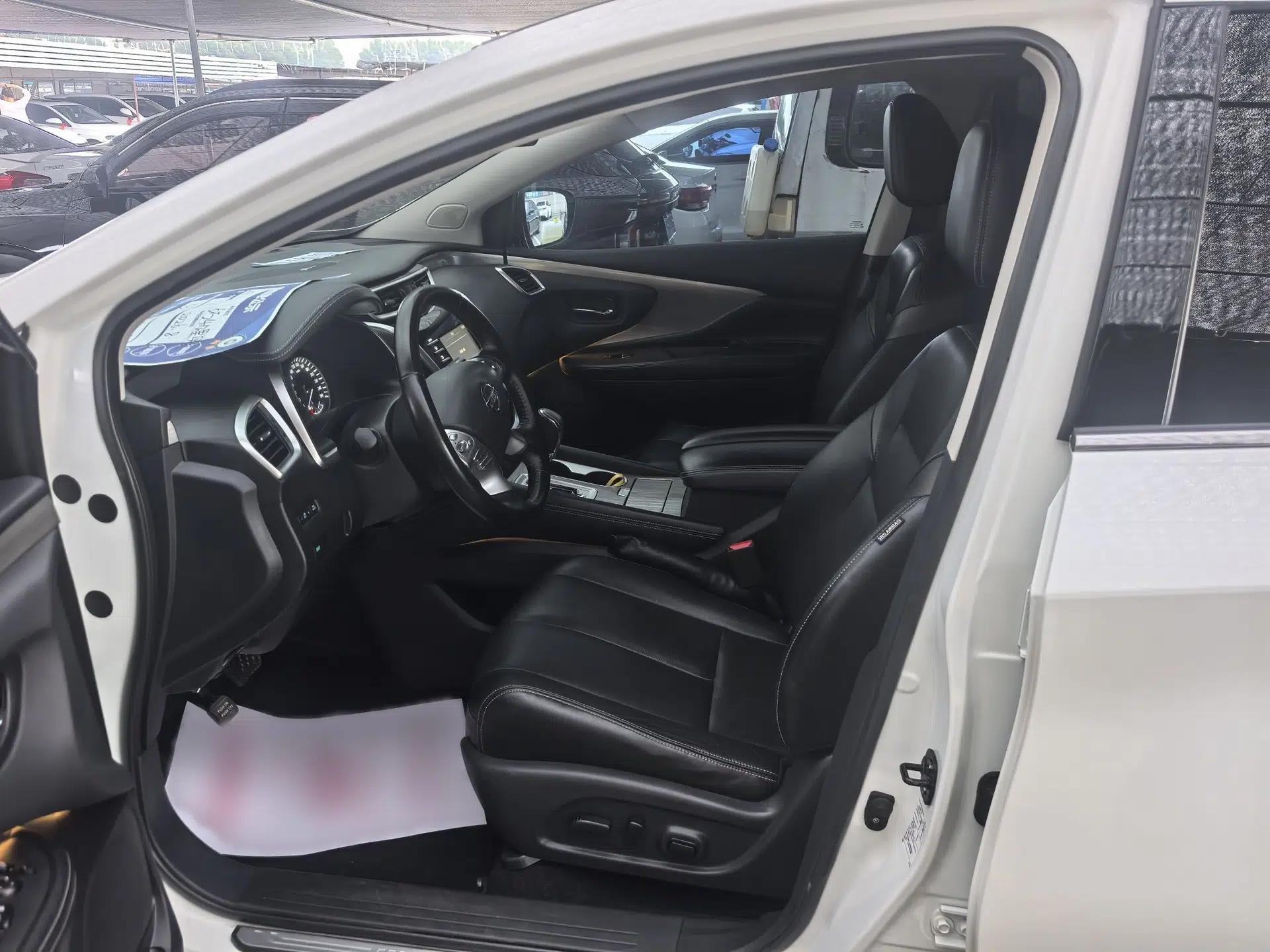 Nissan Murano 2017 2.5L XL Two-Wheel Drive Smart Edition — миниатюра 10