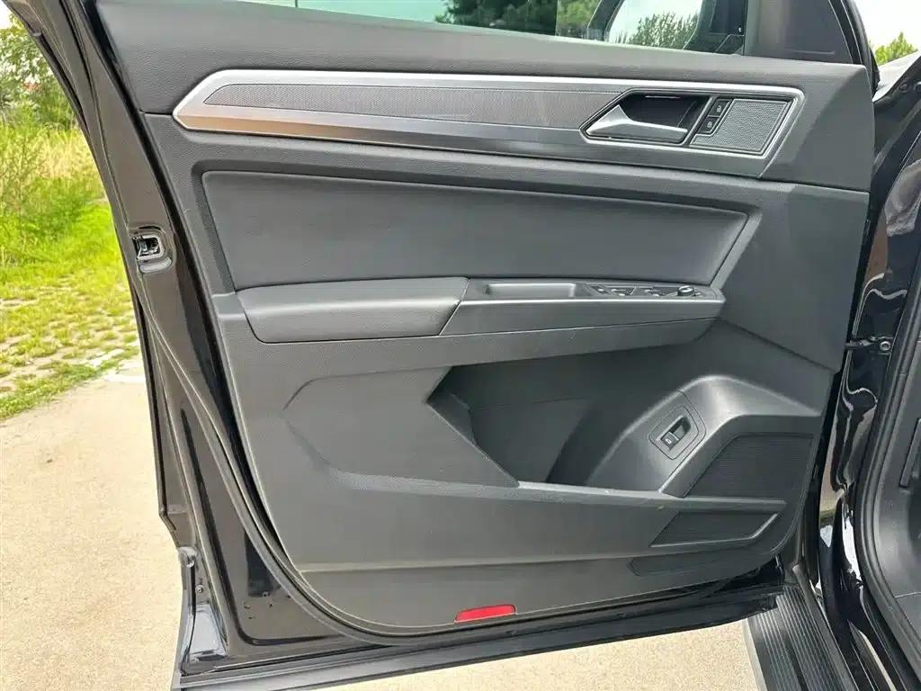 2020 Volkswagen Teramont 380TSI 4WD Luxury Edition (China VI Emission Standard) — миниатюра 13