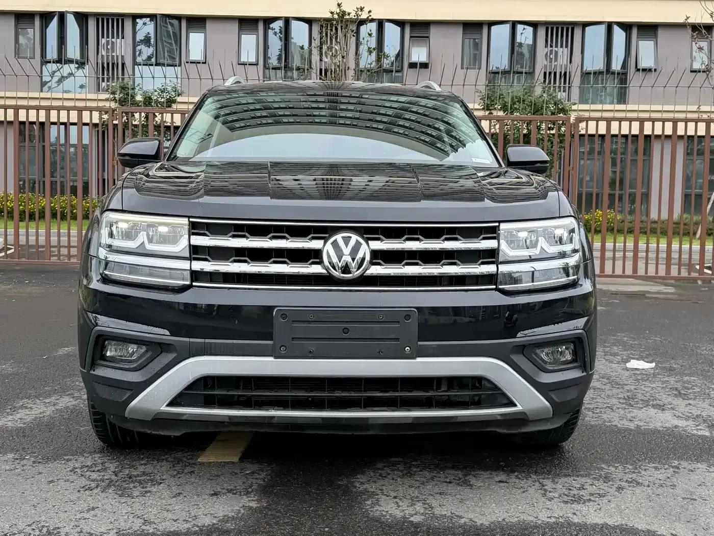 2017 Volkswagen Teramont 380TSI 4WD Comfort Edition — миниатюра 2