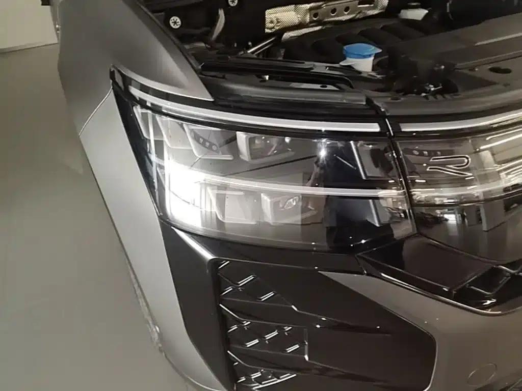 2025 Teramont Pro 450TSI 4WD Summit Edition — миниатюра 13