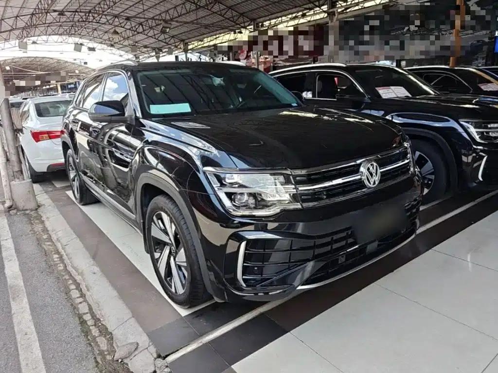 2025 Teramont X 380TSI 4WD Outstanding Edition — миниатюра 4