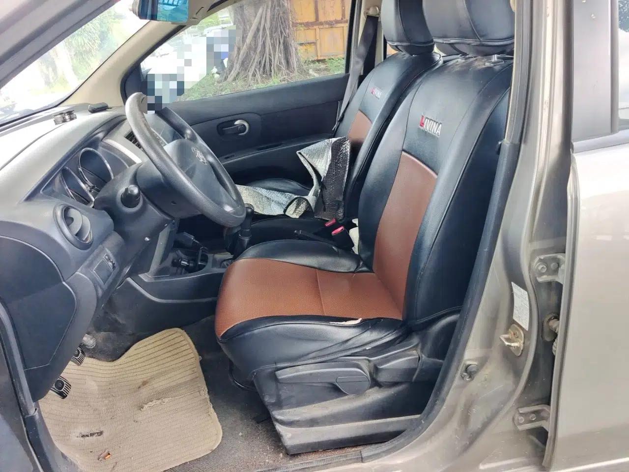 Nissan Livina 2013 1.6XE Manual Comfort Edition — миниатюра 15