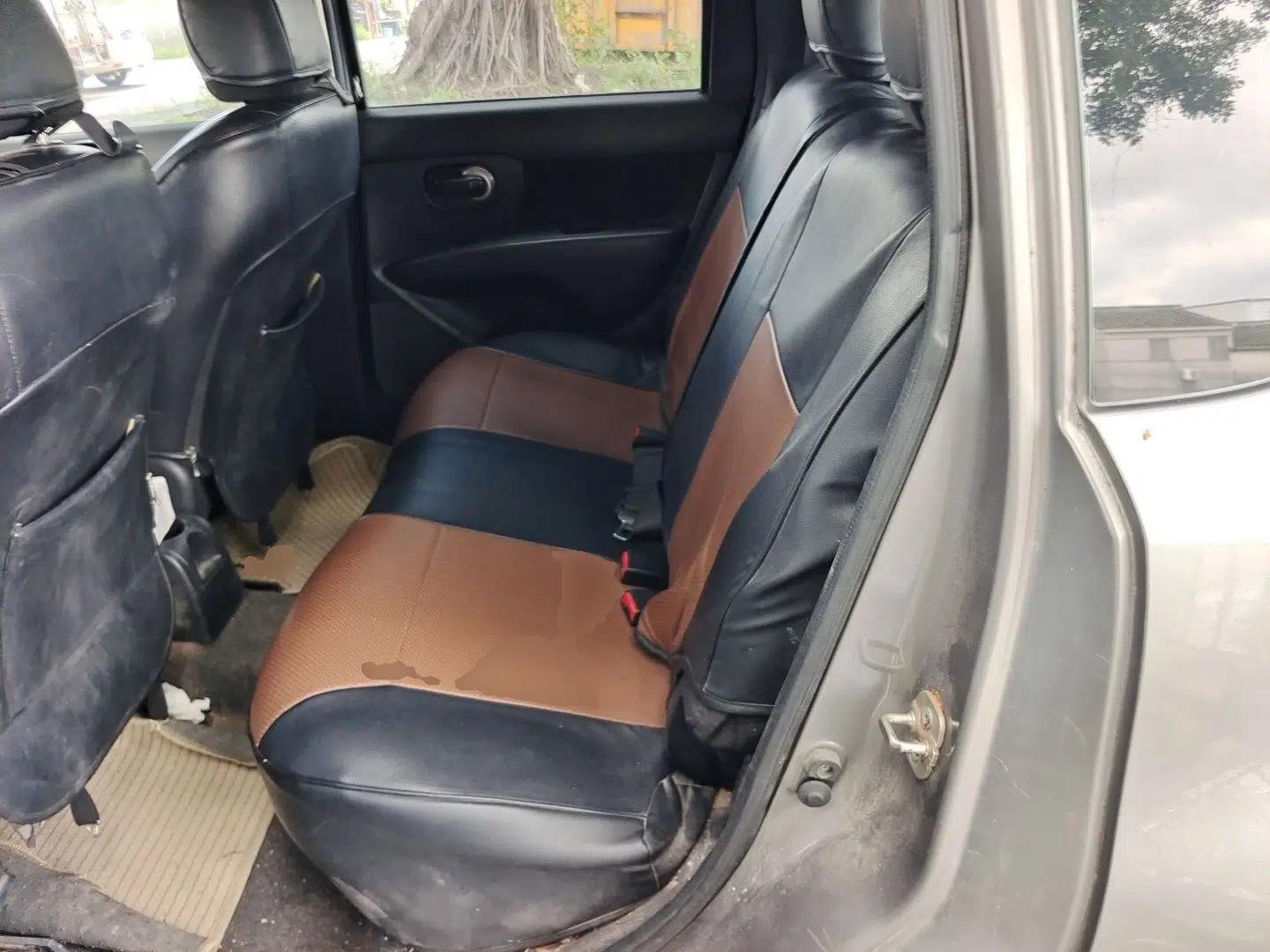 Nissan Livina 2013 1.6XE Manual Comfort Edition — миниатюра 17