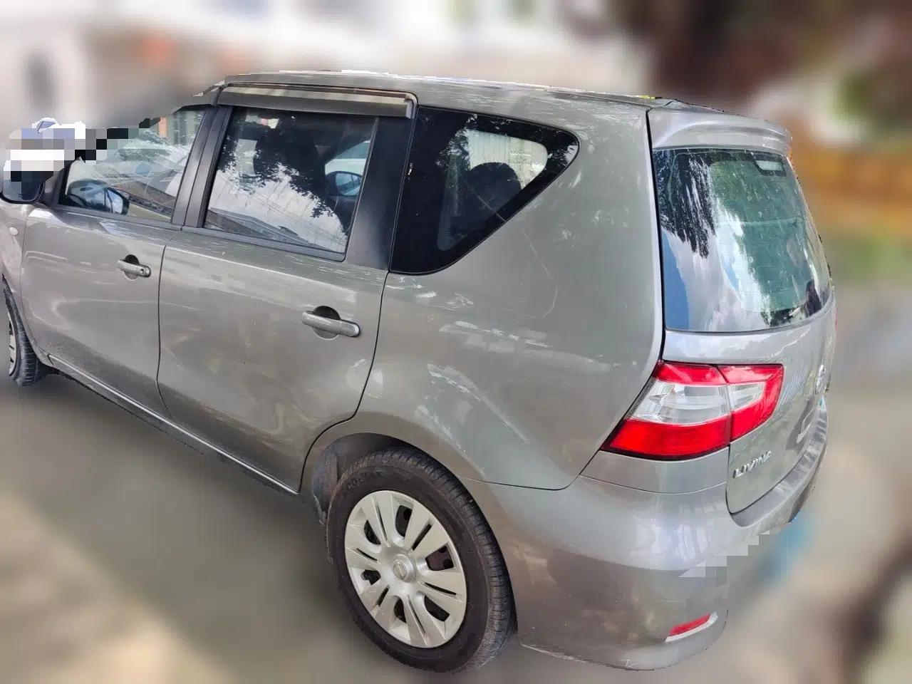 Nissan Livina 2013 1.6XE Manual Comfort Edition — миниатюра 4