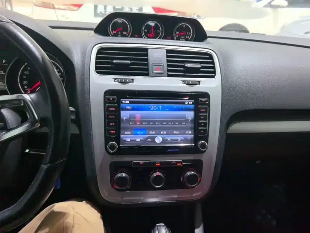 Scirocco 2015 1.4TSI Fashion Edition — миниатюра 13