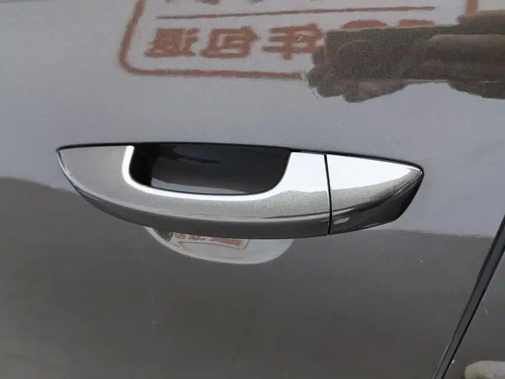 2016 Sharan 380TSI Comfort 7-seater — миниатюра 18