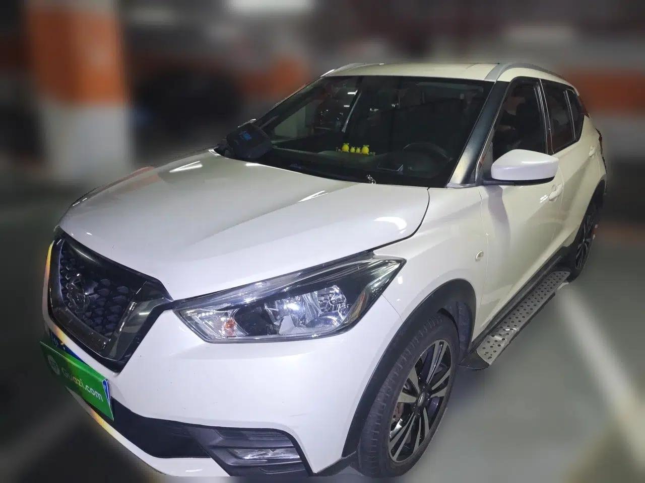 Nissan Kicks 2017 1.5L CVT Cool Enjoy Edition — миниатюра 1