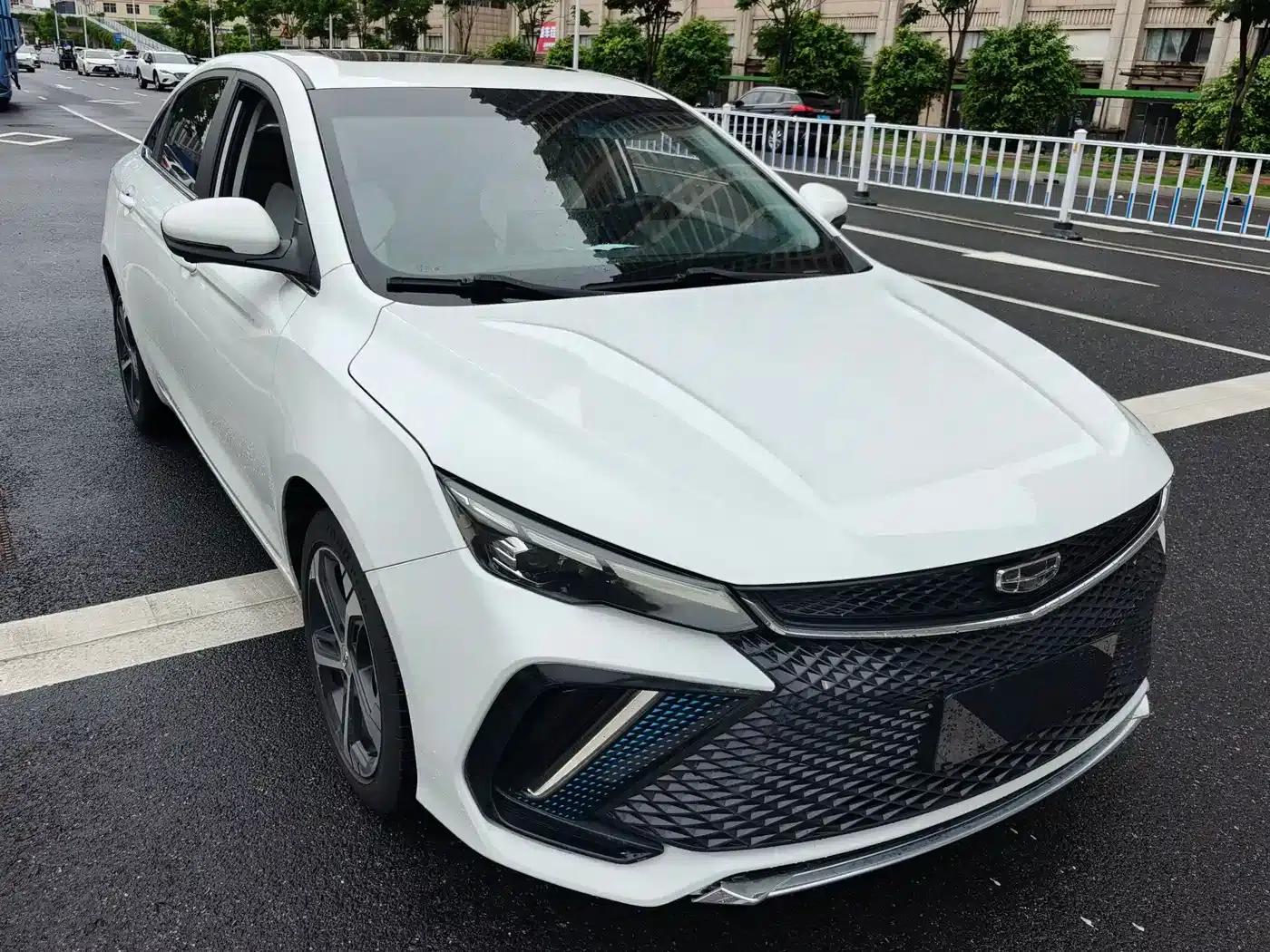 Geely Emgrand L 2022 1.4T CVT Flagship Edition — миниатюра 3