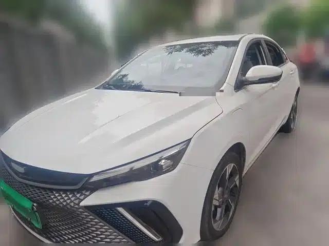Geely Emgrand L HiP 2022 1.5TD-DHT Pro 100KM Super Speed