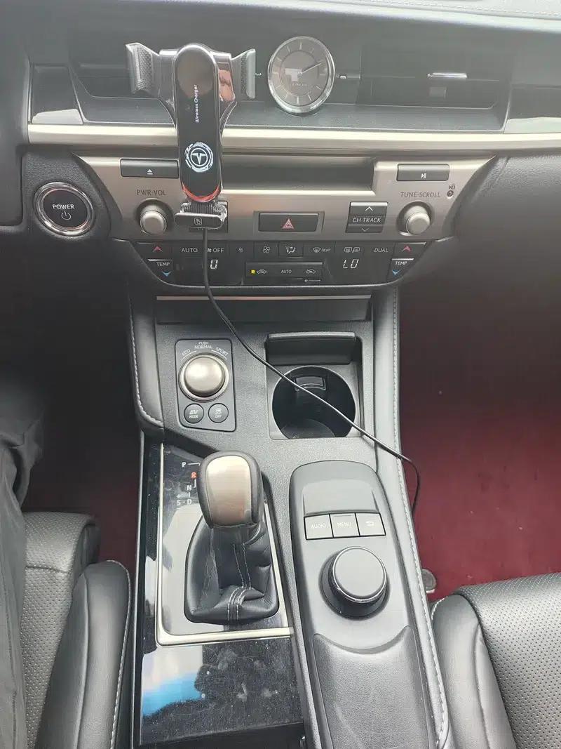 Lexus ES 2015 300h Comfort Edition — миниатюра 15
