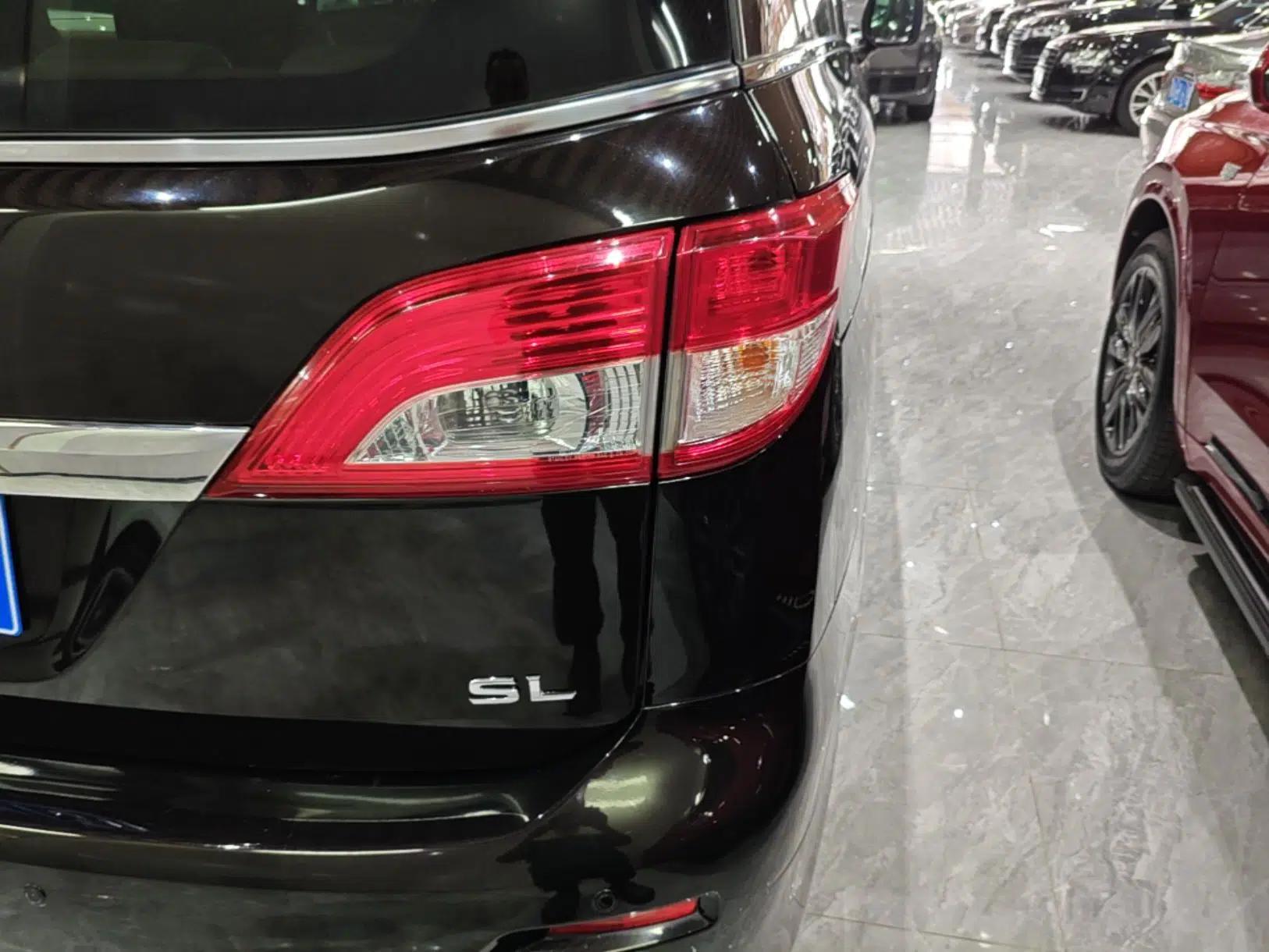 Nissan Quest 2015 3.5L SL — миниатюра 14