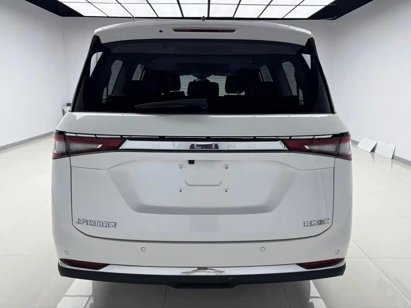 Wuling Jiachen 2022 1.5T CVT Premium Flagship Edition — миниатюра 5