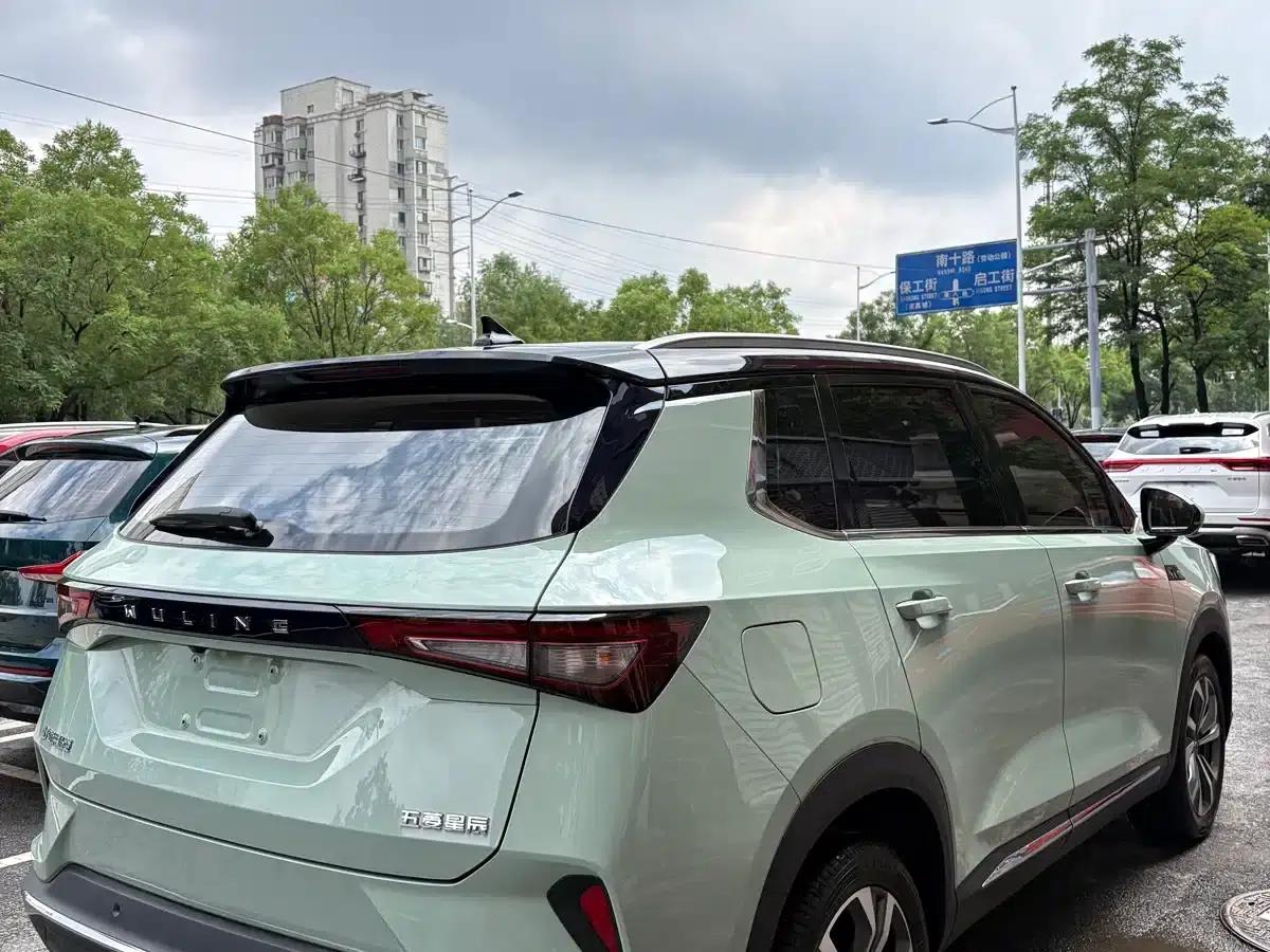 Wuling Jiachen 2022 1.5T CVT Premium Flagship Edition — миниатюра 4