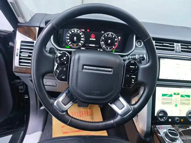 Range Rover 2021 3.0 L6 Legendary Long Wheelbase Classic Edition — миниатюра 20