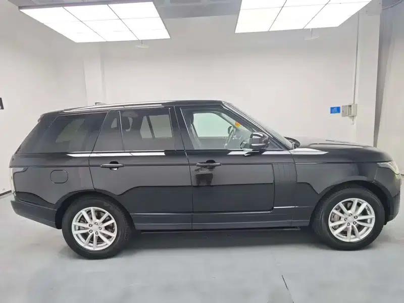 Range Rover 2021 3.0 L6 Legendary Long Wheelbase Classic Edition — миниатюра 8