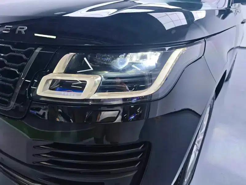 Range Rover 2021 3.0 L6 Legendary Long Wheelbase Classic Edition — миниатюра 9