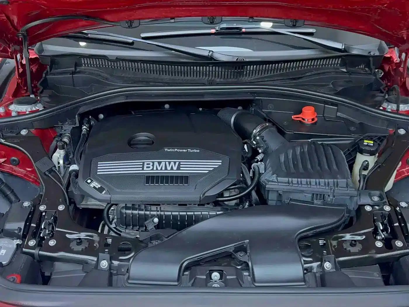 BMW 1 Series 2021 Facelift 120i M Sport Shadow Edition — миниатюра 14