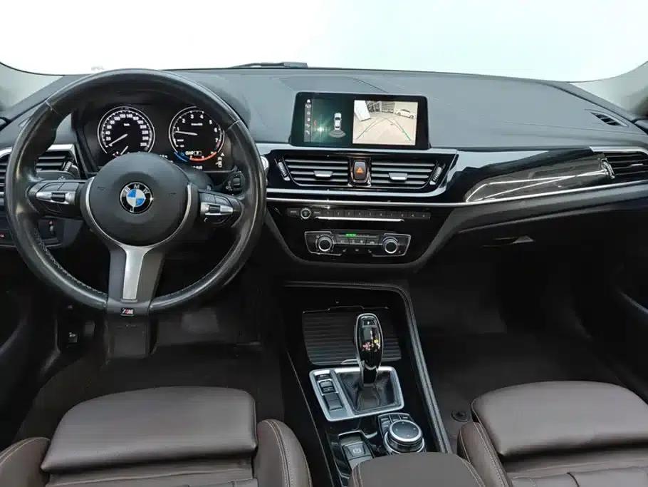 BMW 1 Series 2021 125i M Sport Shadow Edition — миниатюра 12