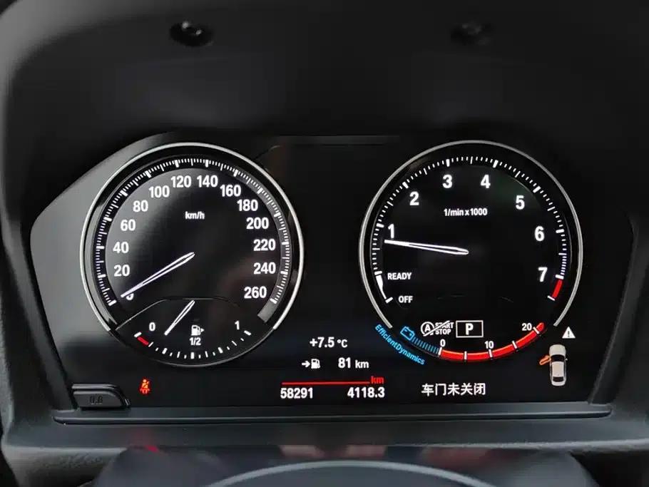 BMW 1 Series 2021 125i M Sport Shadow Edition — миниатюра 14