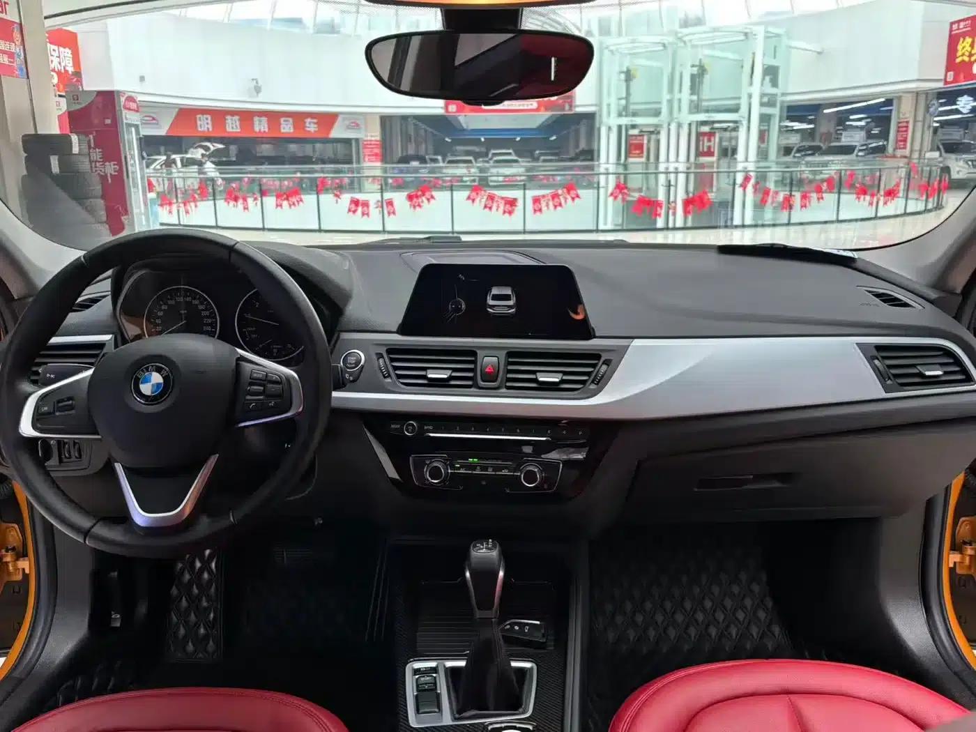 BMW 1 Series 2018 118i Fashion Edition — миниатюра 9