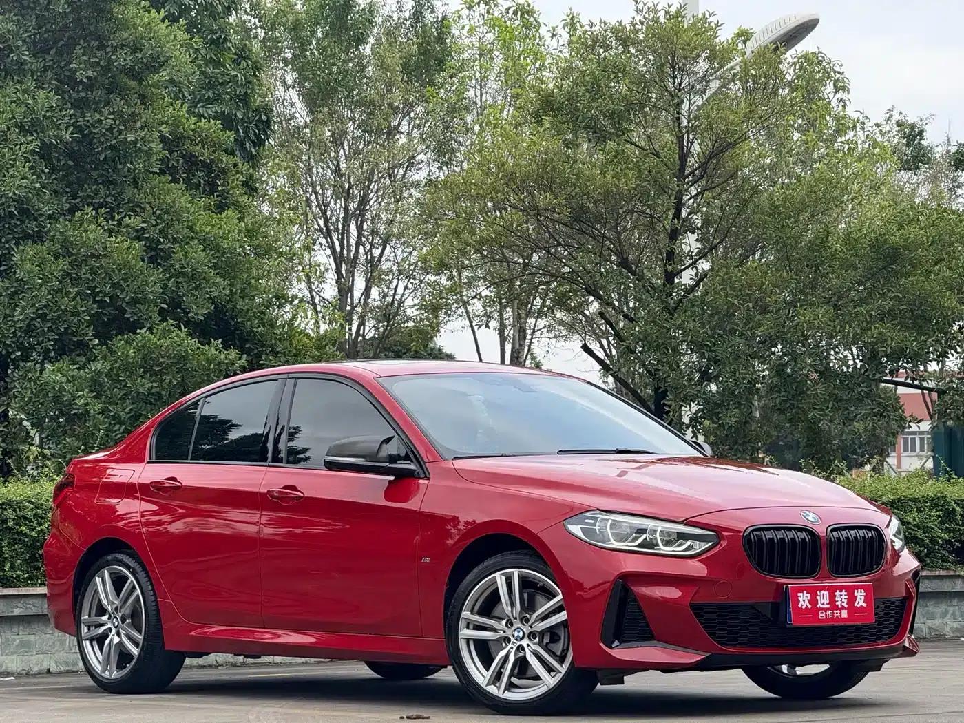 2020 BMW 1 Series 125i Leading M Sport Package — миниатюра 3