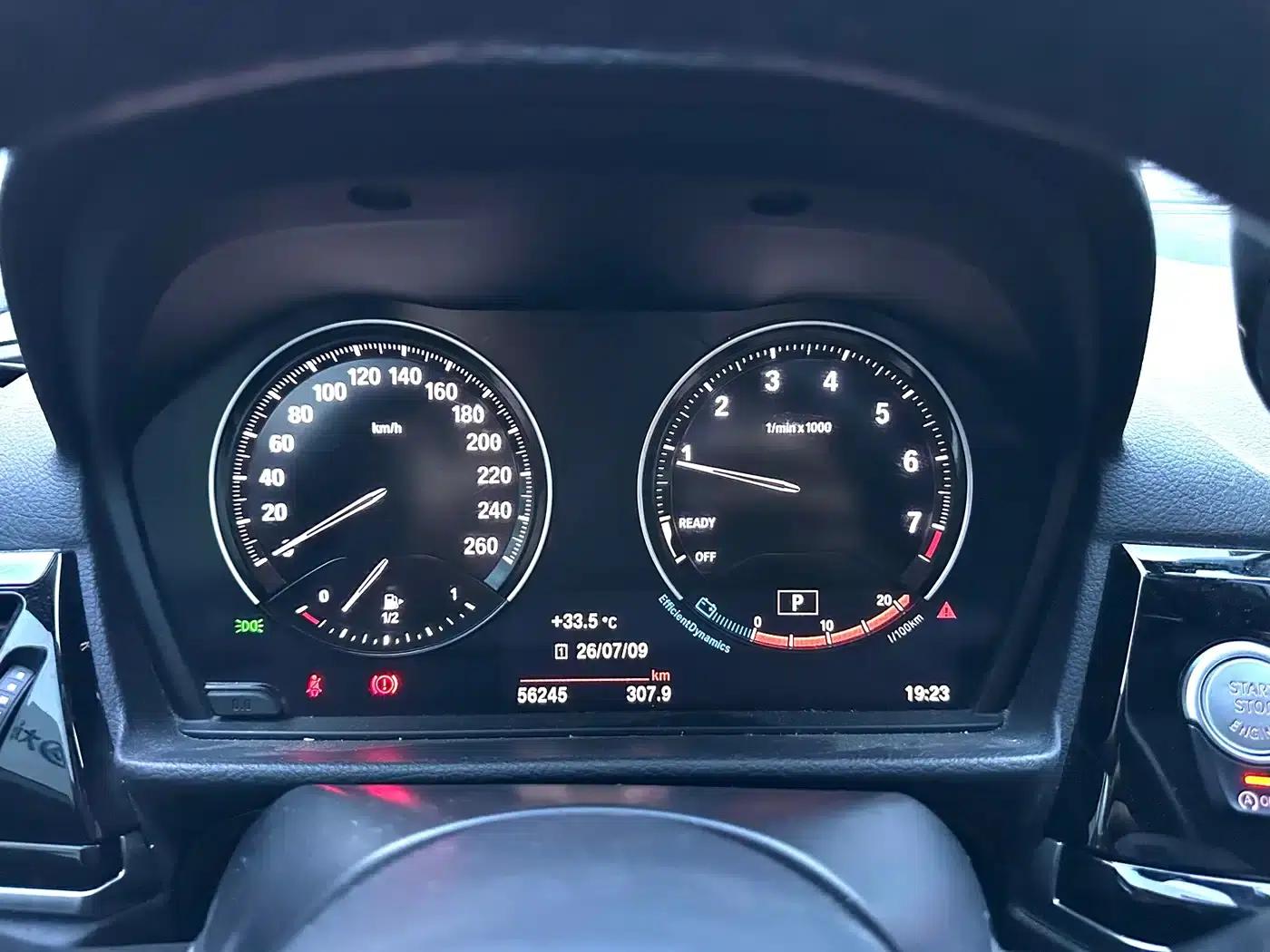 2022 BMW 1 Series 120i M Sport Shadow Edition — миниатюра 13