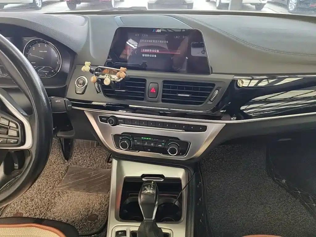 2018 BMW 1 Series 118i Sport — миниатюра 13